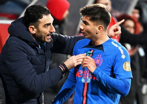 Elias Charalambous și Alexandru Musi, dreapta, foto: Imago