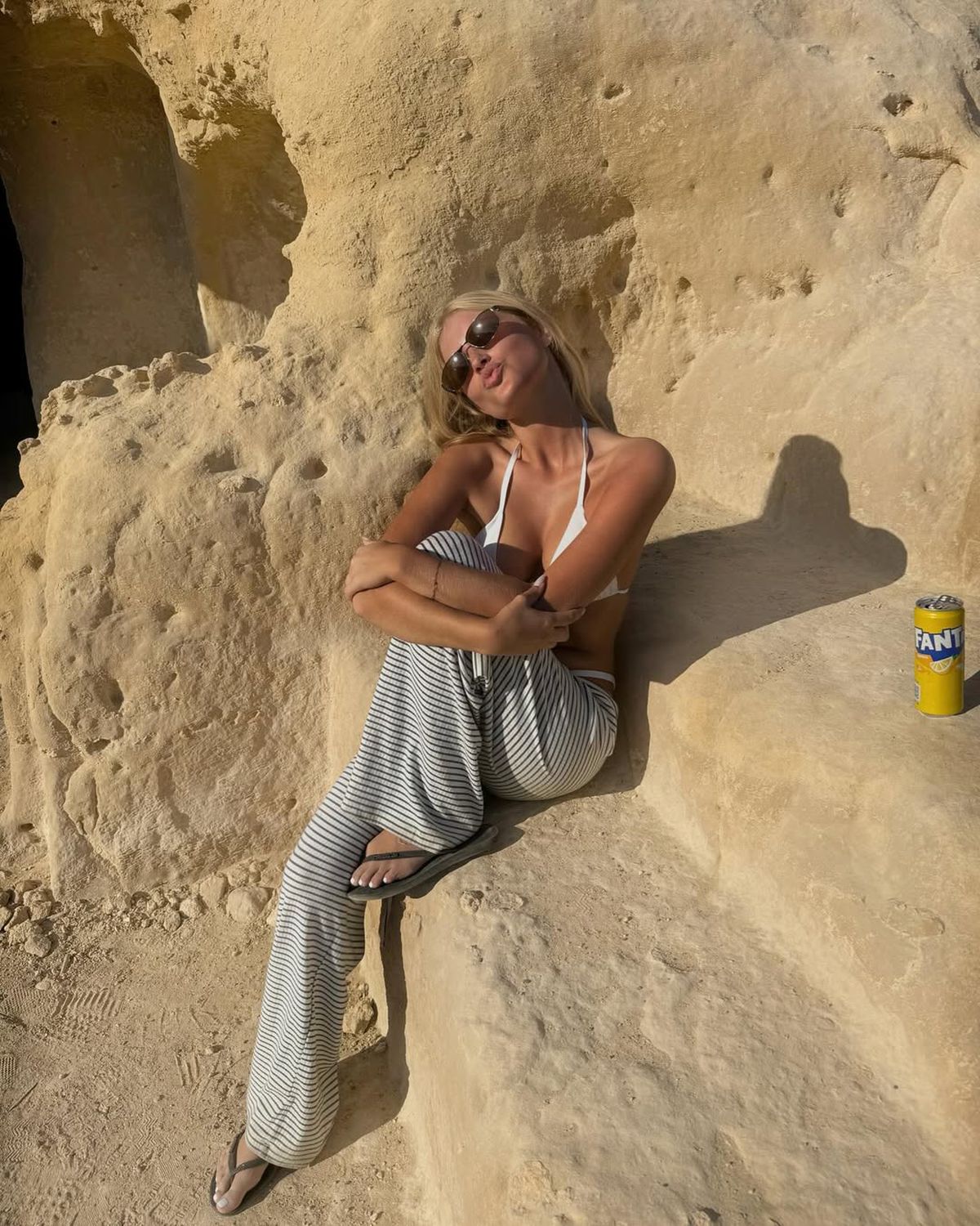 Zoe Elena l-a cucerit pe cel mai în vogă tânăr fotbalist din Liga Campionilor