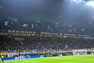 Apelul Peluzei Nord pentru fanii echipei lui Cristi Chivu: „Singuri împotriva tuturor pentru a trece prin furtună!”