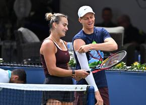 Jannik Sinner și Aryna Sabalenka, la o victorie distanță de o performanță pe care puțini jucători de tenis au reușit-o