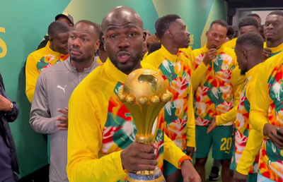 Senegal a adus trofeul Cupei Africii în Europa: paradă în fața a 70.000 spectatori