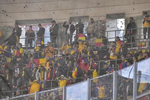 Cum au fost păcăliți suporterii români la meciul cu Turcia » Gafa organizatorilor de care bișnițarii au profitat imediat