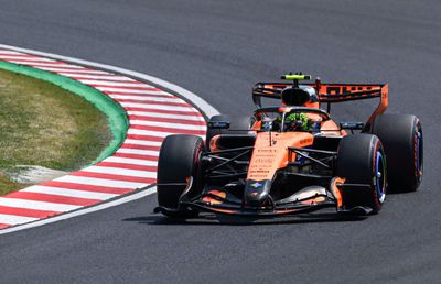 Piloții McLaren, după calificările din Japonia: „Încă nu ne putem lupta cu Mercedes”