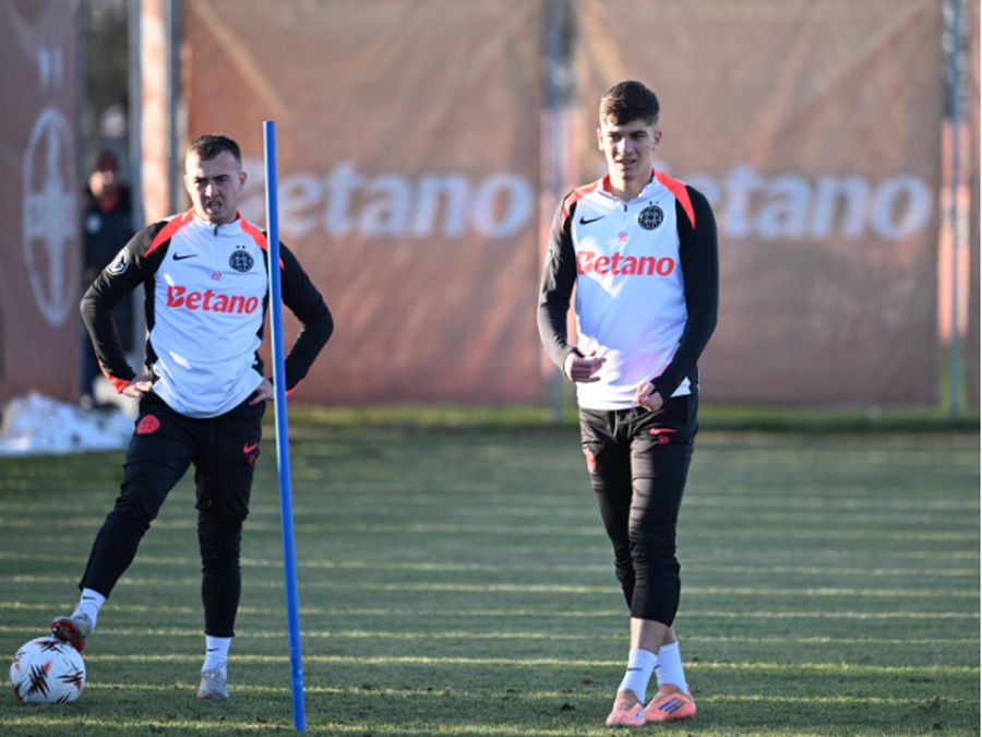 Mihai Toma (stânga) și Alexandru Stoian (dreapta) // foto: sportpictures.eu Efect de domino la FCSB: „Ne gândim să meargă împrumut”