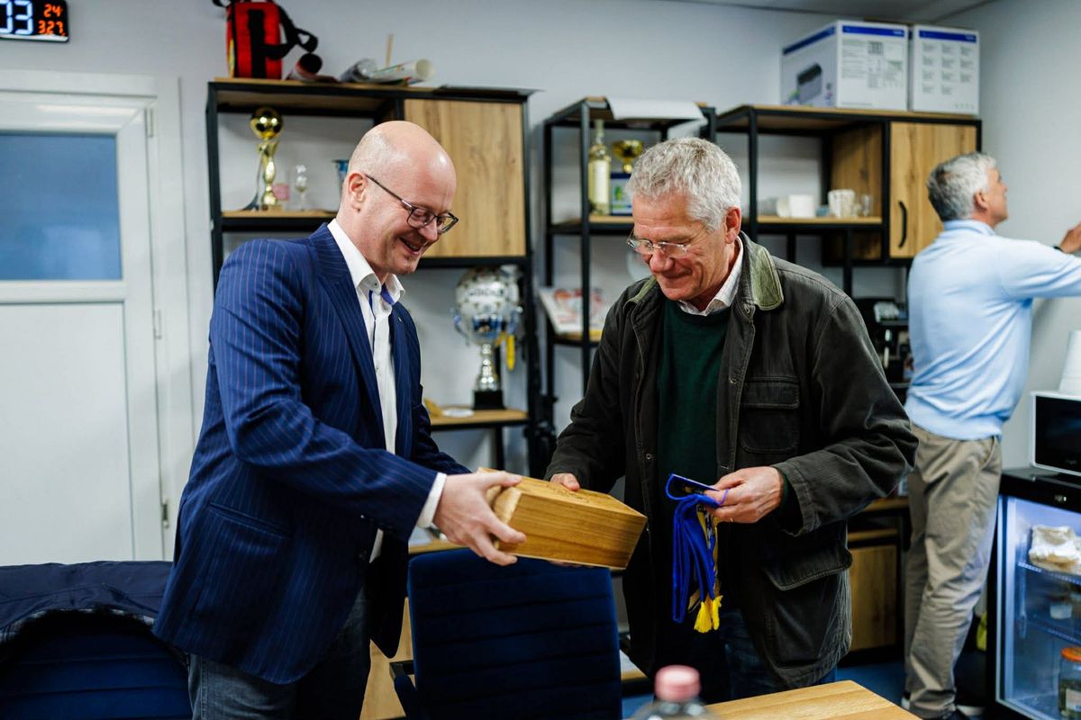 Ladislau Boloni, în vizită la un club din Satu Mare