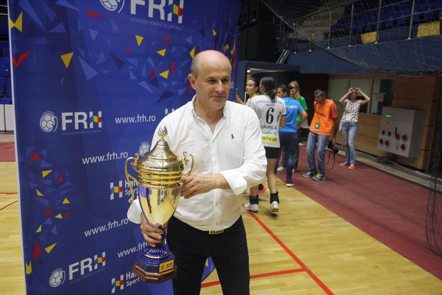 SCM Vâlcea atacă Federația de Handbal! Acuză jocuri de culise: „Să-i dea titlul direct lui CSM București!”