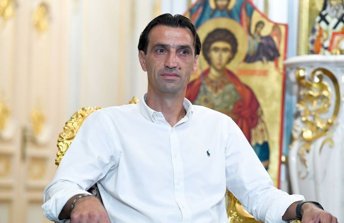 FCSB. Bogdan Vintilă, chemat la Poliția Capitalei după antrenamentul ținut de roș-albaștri în plină pandemie » Ce a decis Poliția
