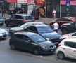 Locuitorii din București vor plăti de 7 ori mai mult pentru un loc de parcare din 2022, conform noilor tarife anuale aprobate de către Consiliul Local al Capitalei.