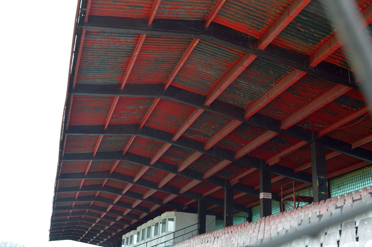 STADION JIUL PETROȘANI