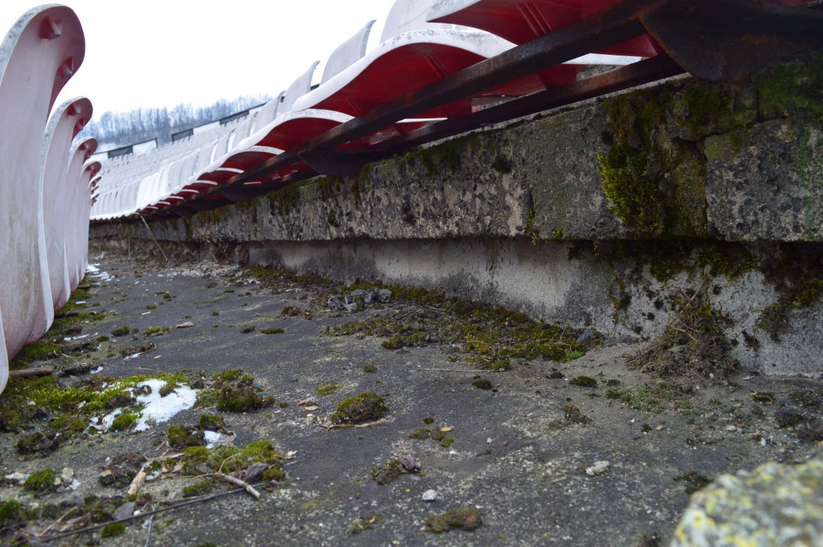 STADION JIUL PETROȘANI