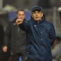 Eugen Neagoe (53 de ani) a urmărit remiza dintre Chindia Târgoviște și Astra, scor 0-0, din tribune. Antrenorul giurgiuvenilor l-a criticat din nou pe arbitrul Andrei Antonie, cel din cauza căruia a fost astăzi suspendat.