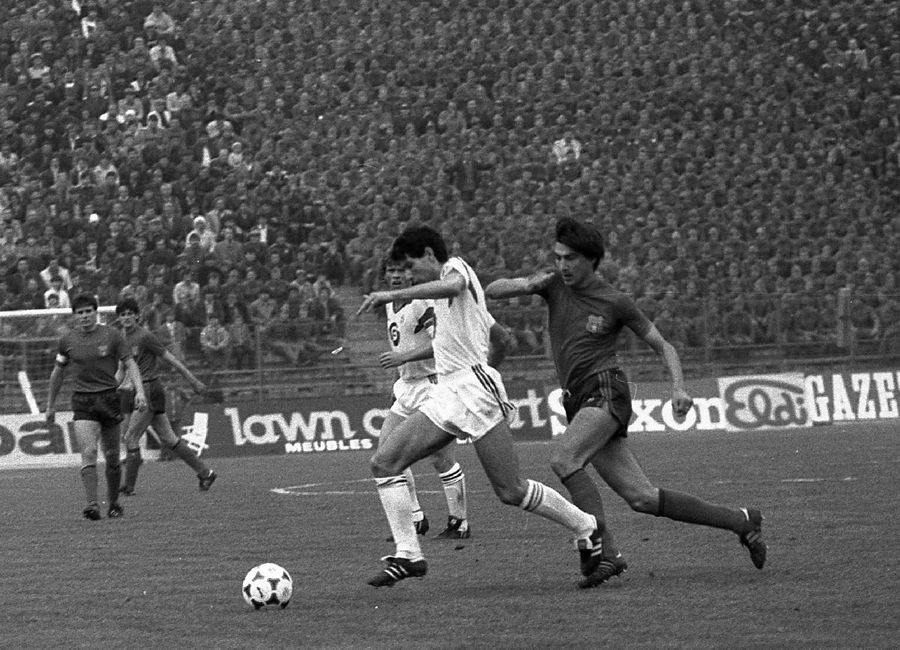 Episodul 3: Steaua - Anderlecht 3-0, semifinale CCE 1986 » Victor Pițurcă: „Am jucat de parcă eram drogați! Steaua '86 i-ar fi dat 4-0 Irlandei de Nord, dar Lucescu a făcut o mare eroare și a pierdut”