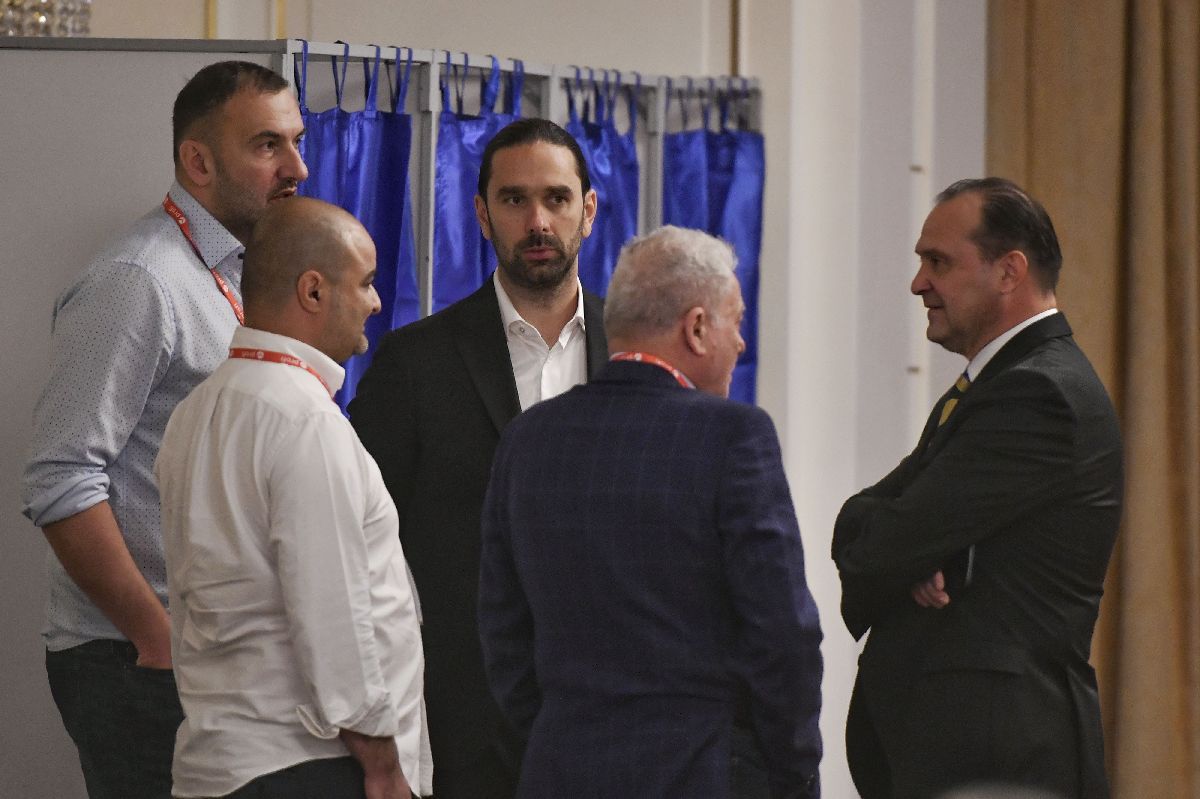 Alegeri FRH, prin vizorul fotoreporterului Cristi Preda