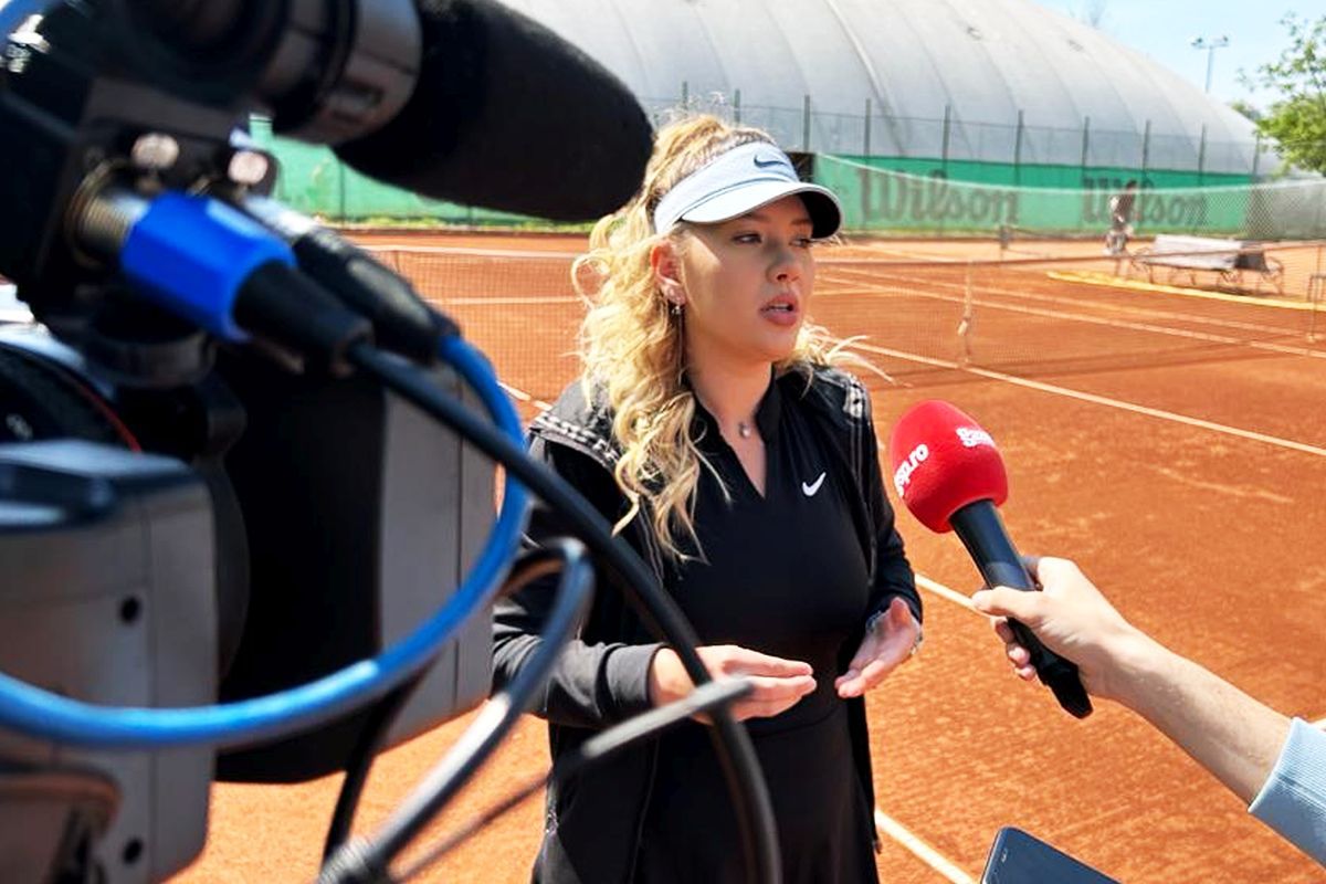 Cum ajungi instructor de tenis? 10 ponturi de la una dintre cele mai tinere antrenoare din România + sfaturi pentru părinți: „N-ar trebui să gândească așa”