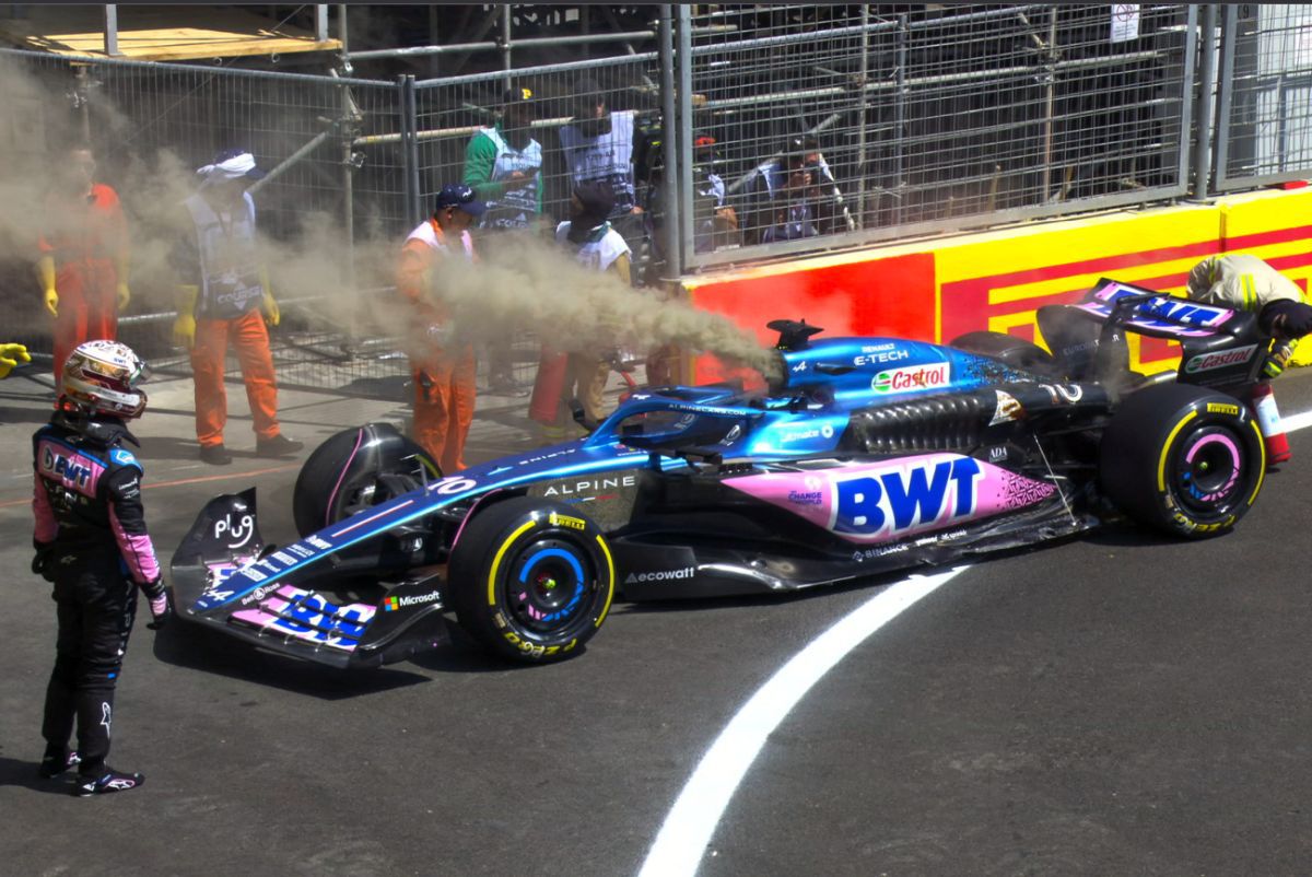 Monopostul lui Pierre Gasly a luat foc înaintea calificărilor din Azerbaidjan