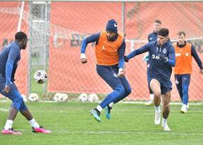 Vești proaste pentru FCSB » Doi titulari au părăsit accidentați antrenamentul de astăzi: „Unul are probleme la tendon, altul la aductor”