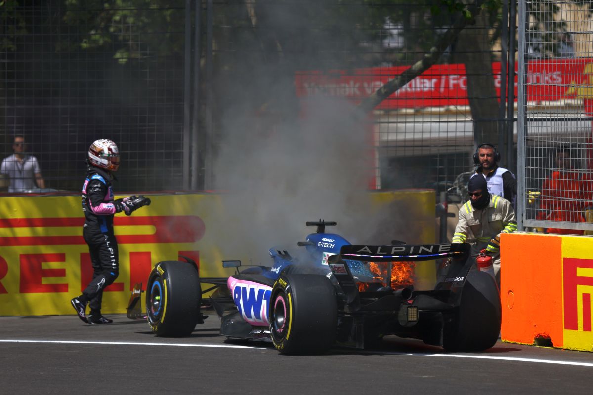 Monopostul lui Pierre Gasly a luat foc înaintea calificărilor din Azerbaidjan