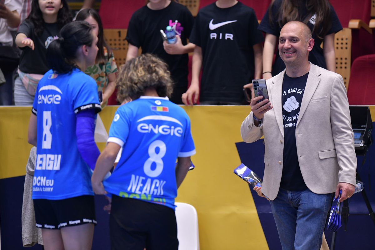 Dezastru pentru CSM București! Învinsă clar de Metz, după un ultim sfert de oră haotic » E nevoie de un miracol pentru calificarea în Final Four-ul Ligii Campionilor