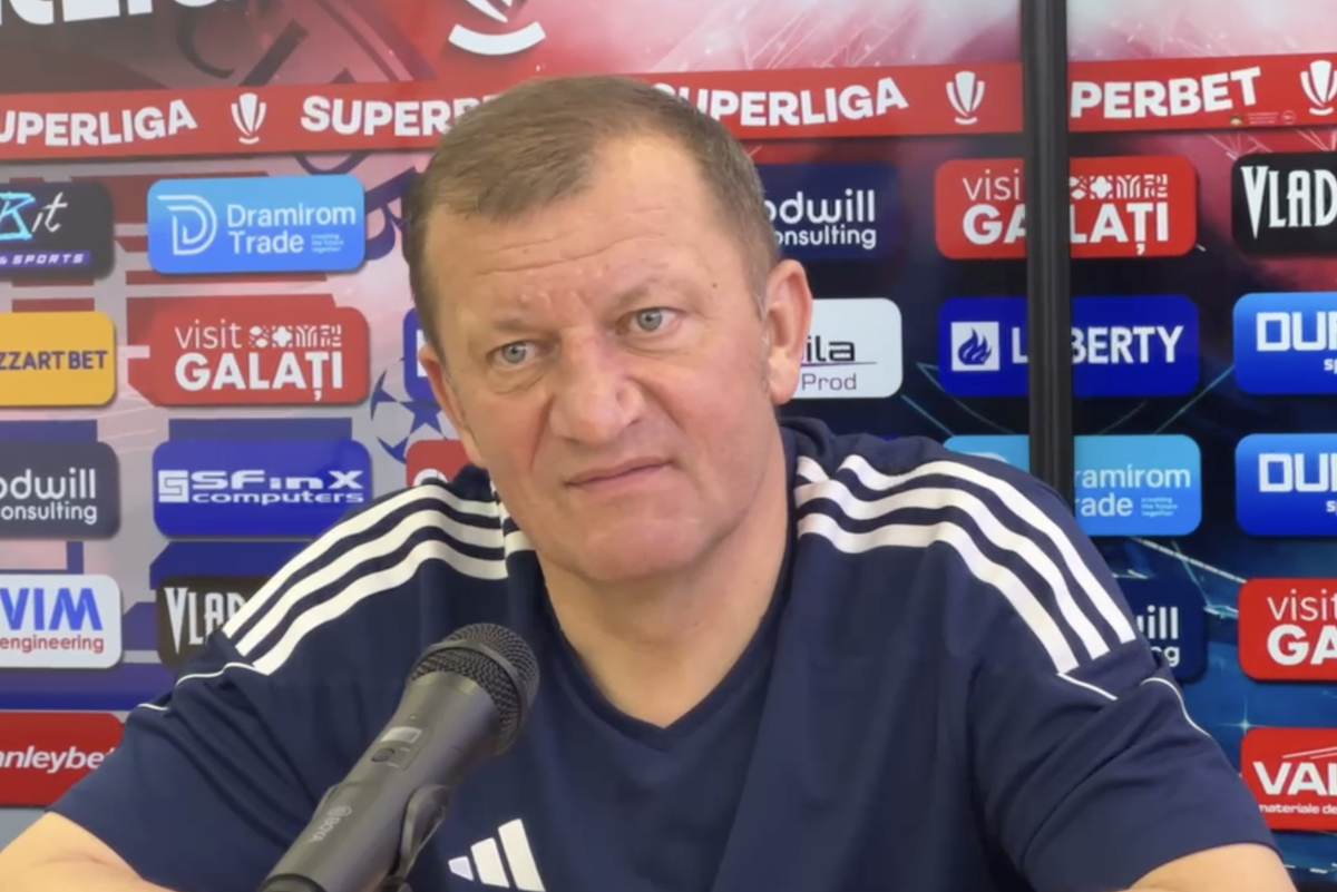 Dorinel Munteanu, spectacol la conferință: „Stau bine cu inima, că iau pastile” » De ce nu va avea vacanță + Îi apără pe fani