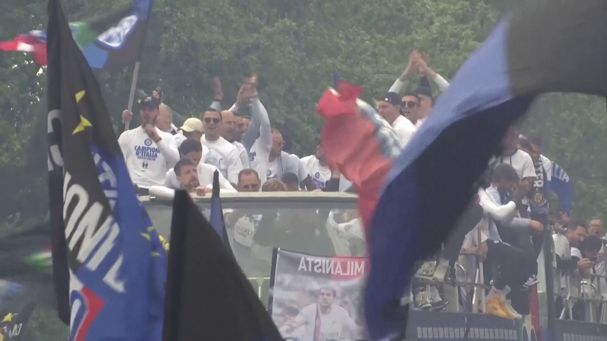 Jucătorii și fanii lui Inter Milano sărbătoresc cel de-al 20-lea titlu din Serie A