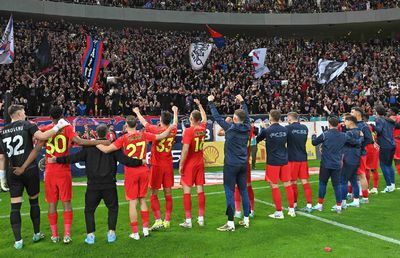 În iarnă, suporterii aruncau cu bani falși în el, acum e în premieră campion al României: „Am văzut ce băieți serioși sunt aici!”