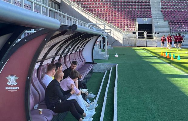 Doi vizitatori surpriză » Cine a asistat azi la antrenamentul Rapidului