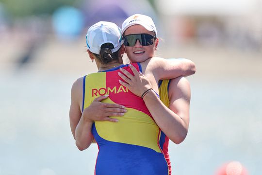 Ancuța Bodnar și Simona Radiș la finalul cursei FOTO   Raed Krishan