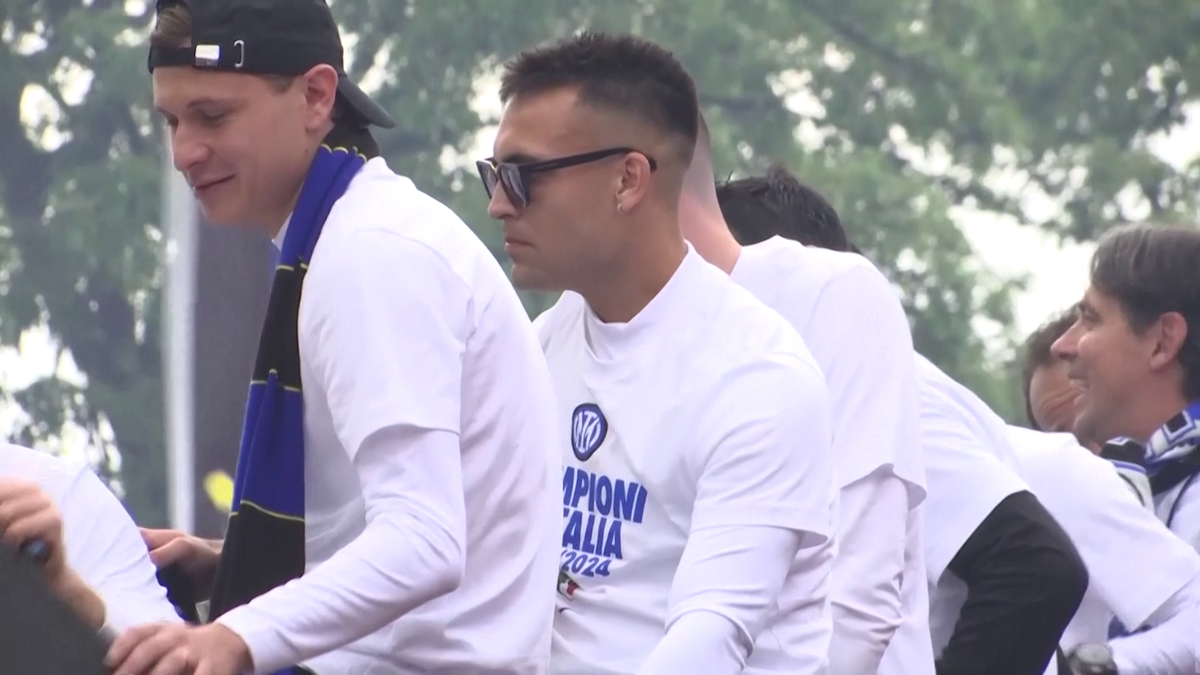 Jucătorii și fanii lui Inter Milano sărbătoresc cel de-al 20-lea titlu din Serie A
