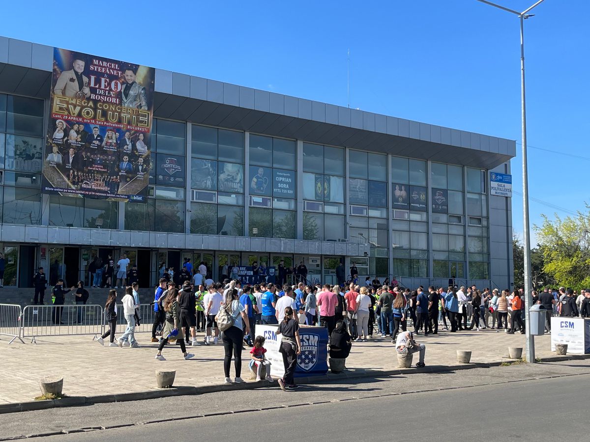 CSM București - Metz