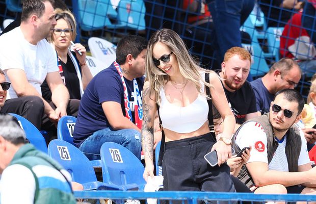 Au întors toate privirile! Detalii din tribunele stadionului de la Galați + tatuajul special al lui Iancu