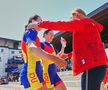 Ioana Vrînceanu și Roxana Anghel, felicitate de Elisabeta Lipă - aur în proba de dublu rame la CE 2024 Szeged FOTO Raed Krishan