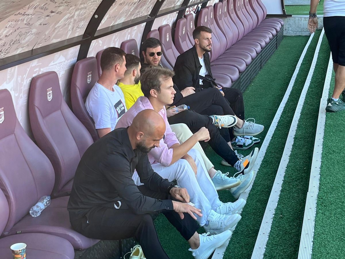 Victor Angelscu și Dan Șucu Jr., la antrenamentul Rapidului