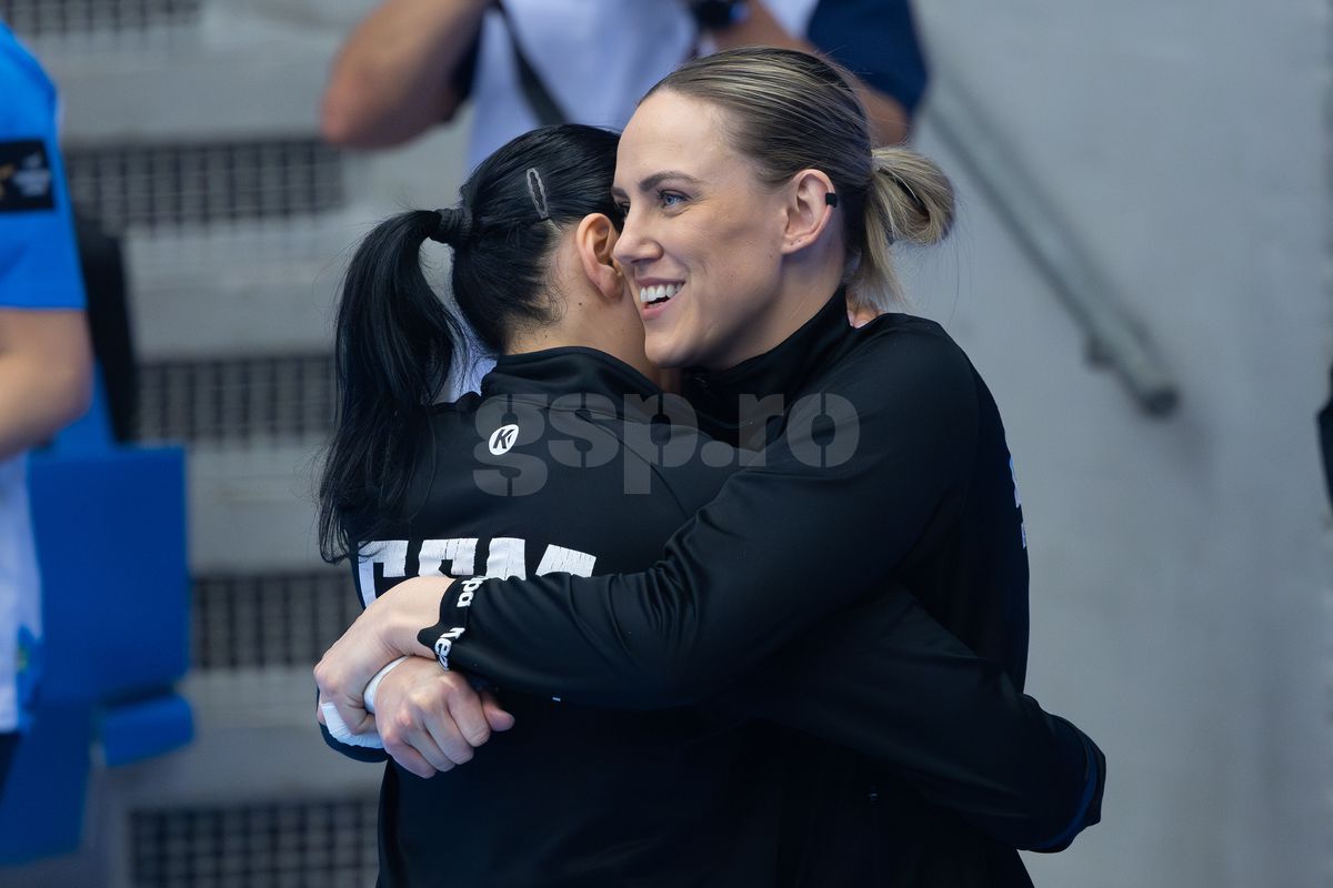 50 de fotografii cu Cristina Neagu la ultimul meci al ei în Liga Campionilor