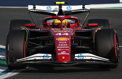 Ferrari a prezentat noile tricouri pentru Marele Premiu de la Miami