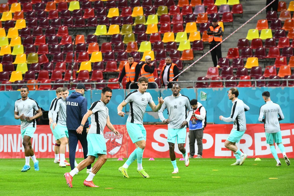 Dinamo - CFR Cluj, imagini de la încălzire