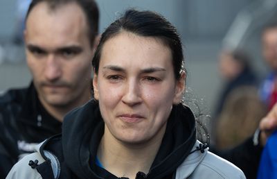 Cristina Neagu și-a luat adio de la Liga Campionilor cu 50 de imagini pentru istoria handbalului » Cadre fantastice surprinse de GSP: lacrimi, culoar special de retragere și moment magnific cu Reistad