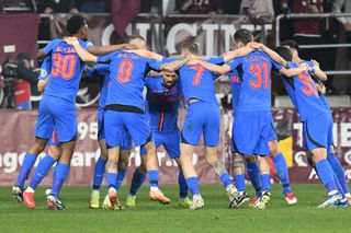 Calcule la titlu după Dinamo - CFR Cluj » Cum devine FCSB campioană: poate lua titlul etapa viitoare