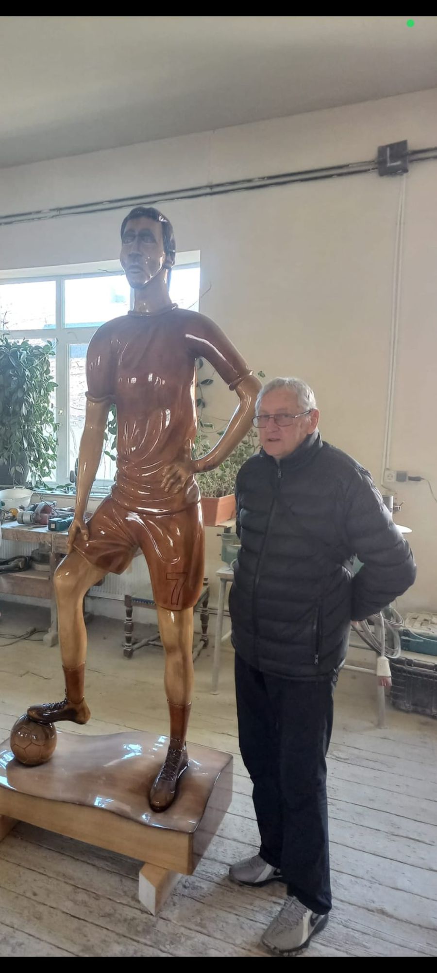 Drama celui mai bun jucător al României la Mondialul din '70: chinuit de boala Parkinson, își îngrijește soția imobilizată la pat! » „Nici nu mai știu de când n-am mai reușit să văd un meci cap-coadă”