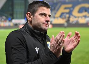 Antrenor nou în Superliga » Cine a apărut pe foaie la meciul de play-out