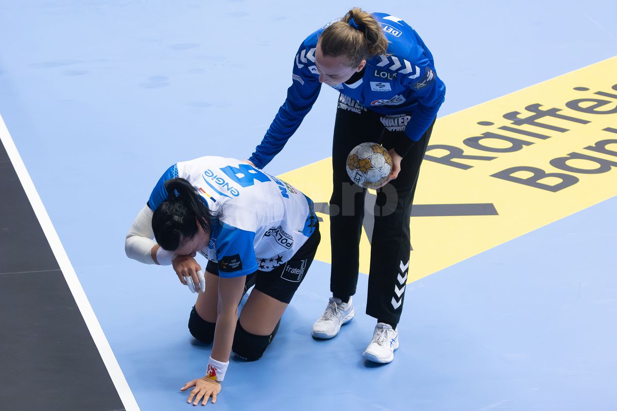 Cristina Neagu și-a luat adio de la Liga Campionilor cu 50 de imagini pentru istoria handbalului » Cadre fantastice surprinse de GSP: lacrimi, culoar special de retragere și moment magnific cu Reistad