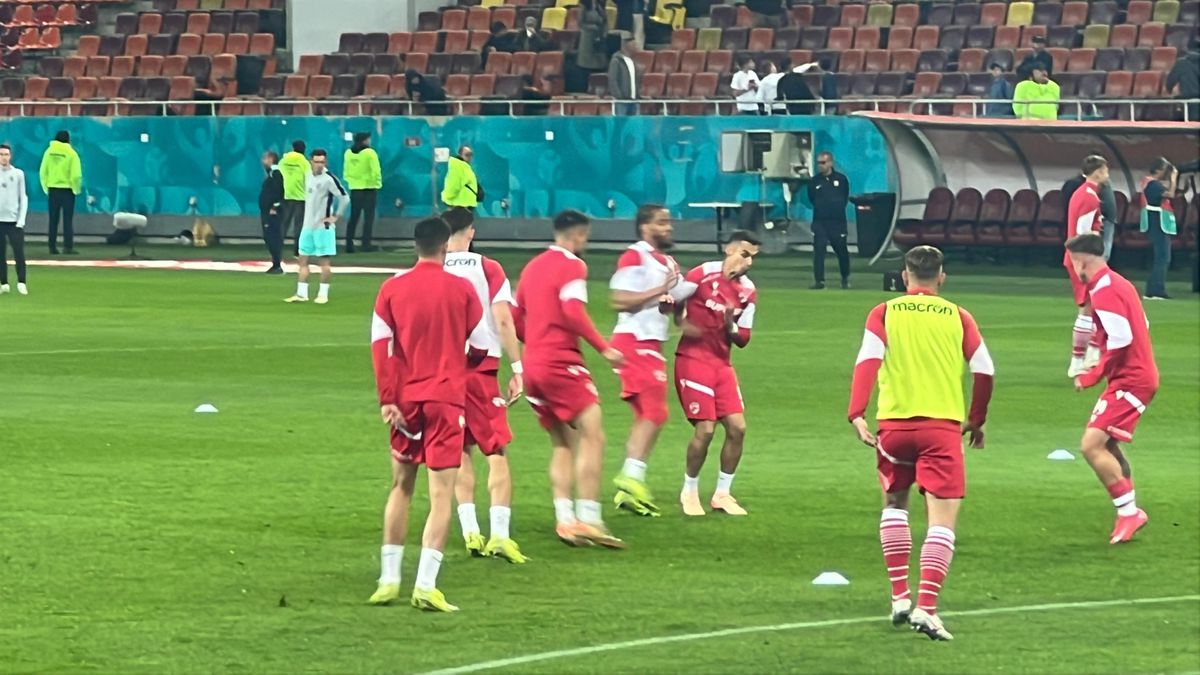 Dinamo - CFR Cluj, imagini de la încălzire