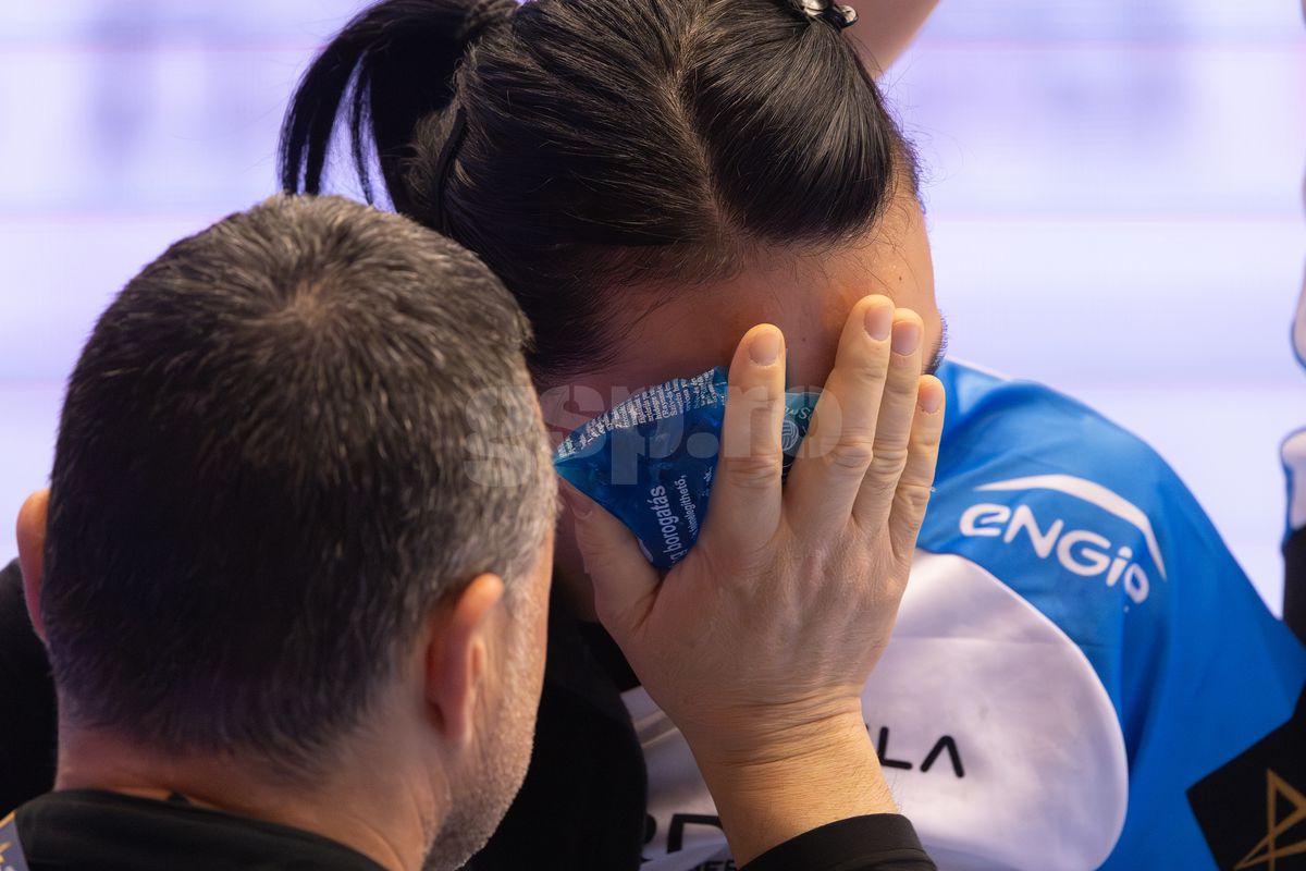 50 de fotografii cu Cristina Neagu la ultimul meci al ei în Liga Campionilor
