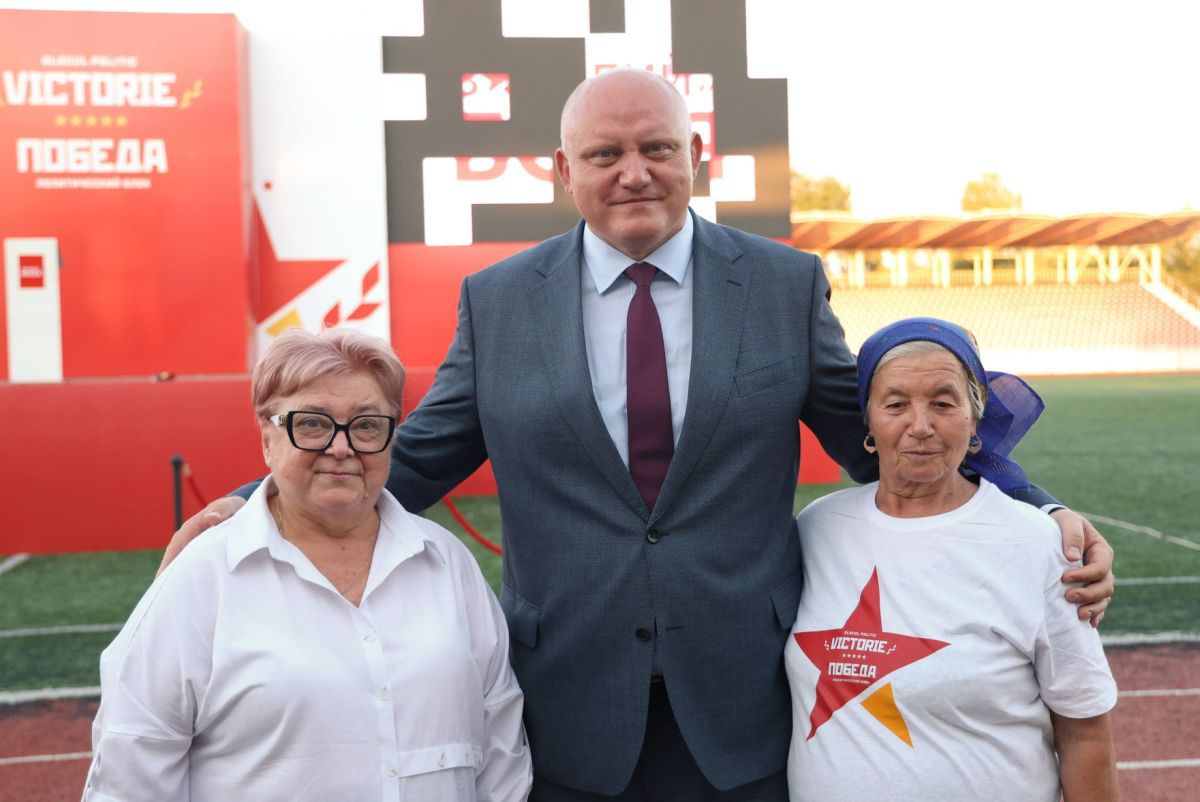 „Mama e agresată de tata!” » Caz șocant de violență domestică! Fostul rugbyst Vasile Bolea, acuzat că și-ar fi snopit în bătaie soția de față cu propriul copil