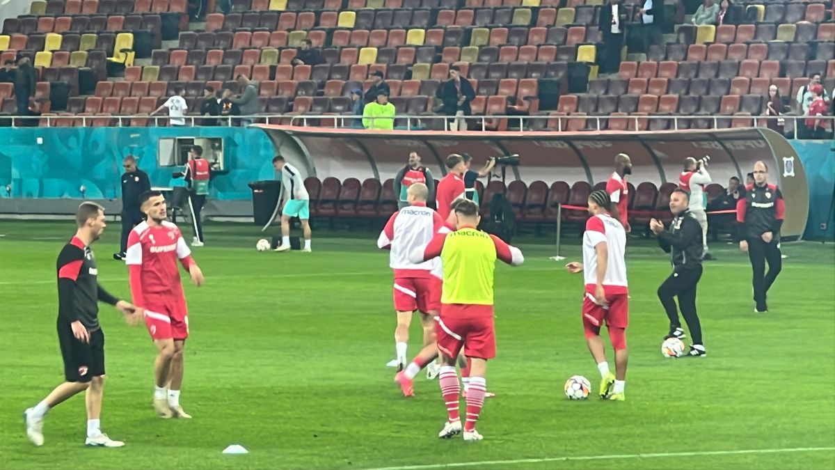 Dinamo - CFR Cluj, imagini de la încălzire