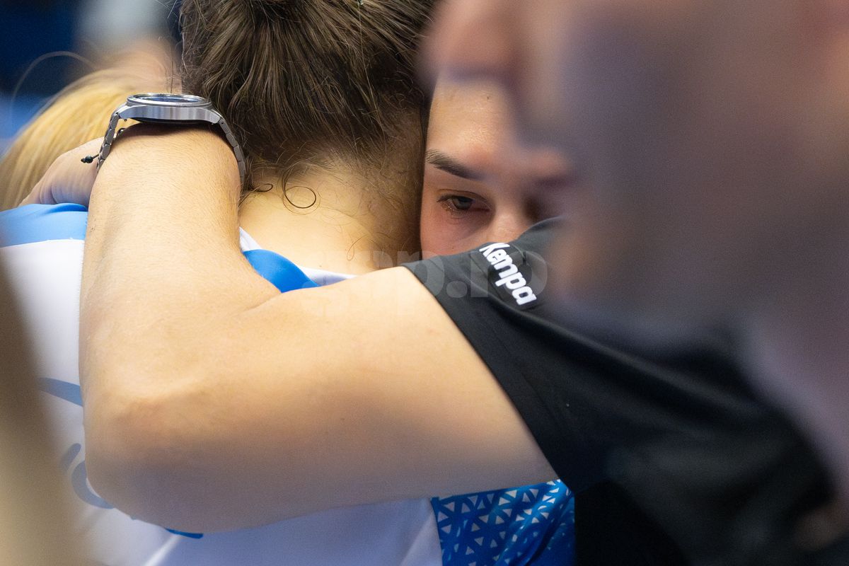 50 de fotografii cu Cristina Neagu la ultimul meci al ei în Liga Campionilor