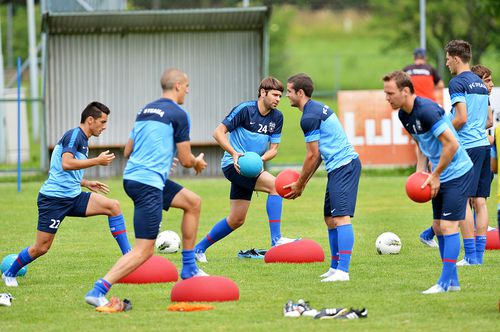 Raul Rusescu, cu numărul 24, în cantonamentul FCSB-ului // foto: arhivă GSP
