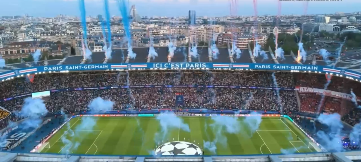 Coregrafie spectaculoasă la PSG - Bayern