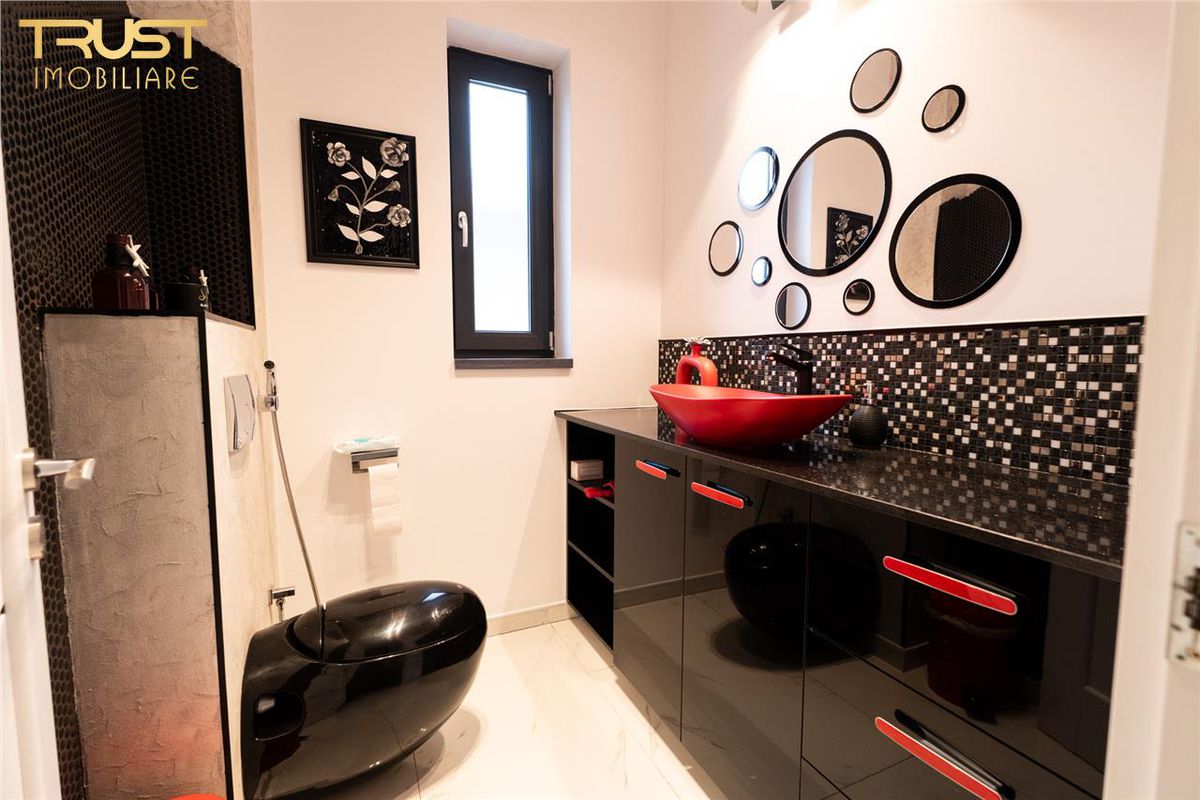 Fostul campion cu Dinamo și-a scos casa la vânzare! Cere 547.000 euro pentru imobilul de lux