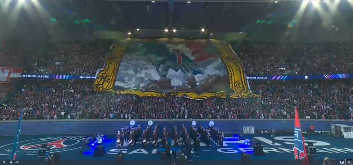 Coregrafie spectaculoasă la PSG - Bayern