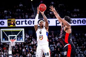 Cubanezul de la U-BT Cluj-Napoca face dezvăluiri uluitoare despre federație: „Noi cedăm un procent din contract și ei nu ne dau nici măcar apă”